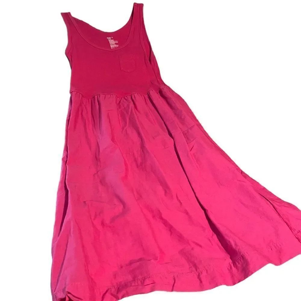 GAP pink knit dress size extra small great condition awesome color